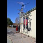 Dragonfly Wind Chime
18'x48" Bronze, Stainless Steel, Iridized Glass, Steel and Aluminum. 